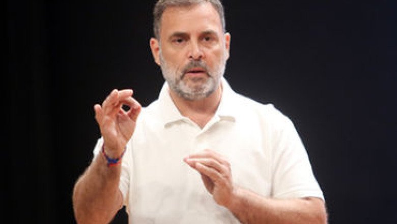 હું ફરી કહું છું, ભારતના વડાપ્રધાન નબળા છે: H1B વિઝા મુદ્દે રાહુલ ગાંધીનું નિવેદન | rahul gandhi vs narendra modi mallikarjun kharge h 1b visa fee hike